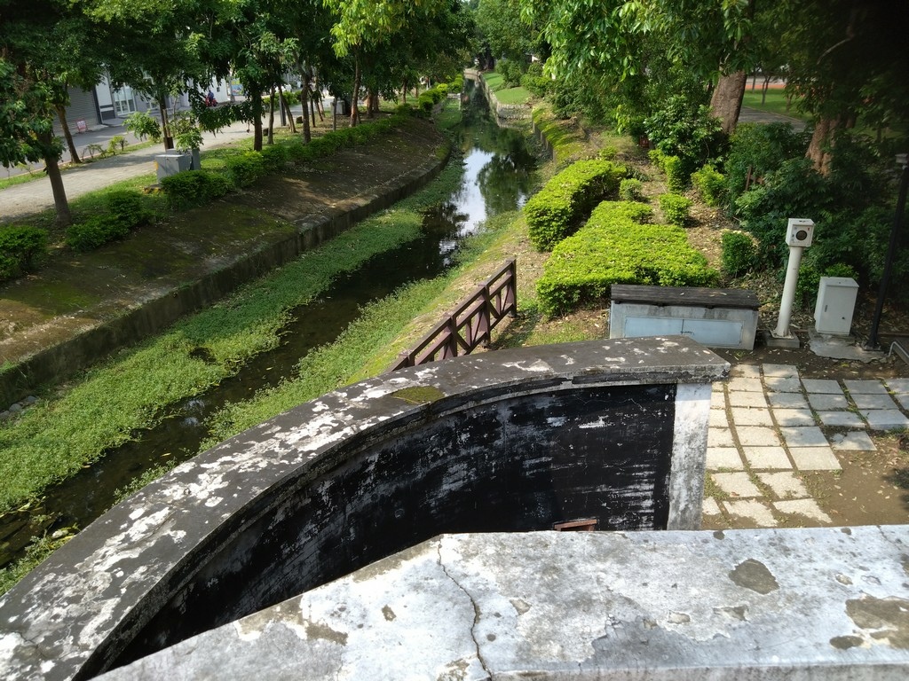 鳳山和左營的單車漫遊