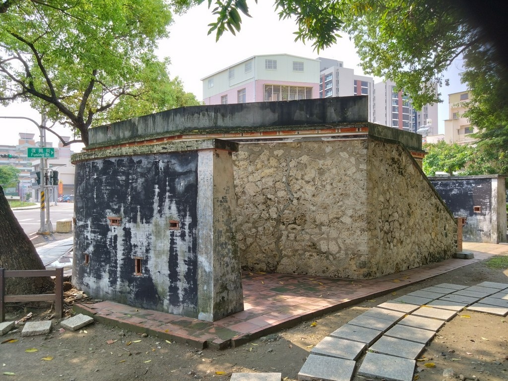 鳳山和左營的單車漫遊