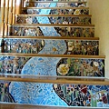 22-Great-Stairs-Decorating-Ideas-4.jpg