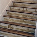 22-Great-Stairs-Decorating-Ideas-19.jpg