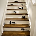22-Great-Stairs-Decorating-Ideas-18.jpg