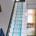 22-Great-Stairs-Decorating-Ideas-9.jpg