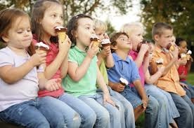 「kids eating ice cream」的圖片搜尋結果