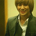 taemin-at-sukira-so-cute-shinee-16050309-340-191.gif