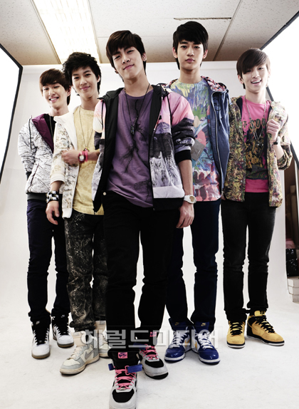 Shinee6.jpg