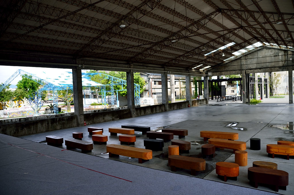 中興文化創意園區 戲棚下