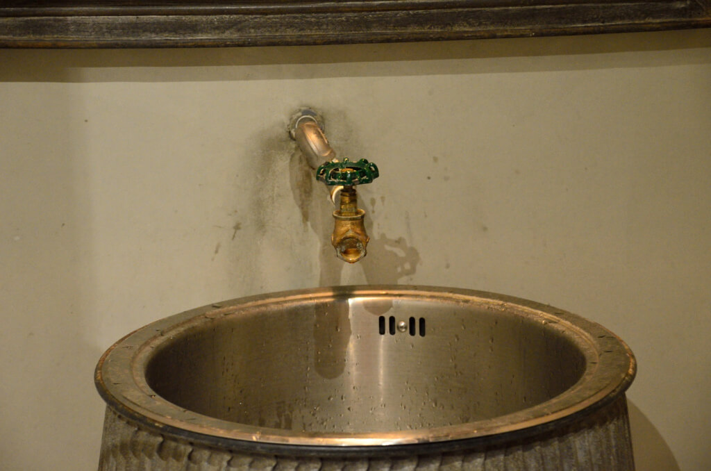 DSC_0029.JPG 紅盒子LE ROUGE 洗手台