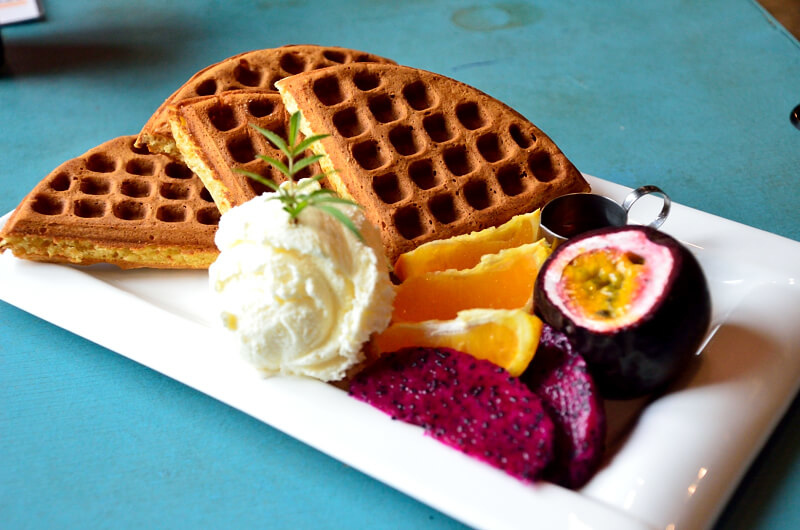 DSC_0602.JPG 宜蘭 冬山 屋頂庭園咖啡 水果冰淇淋鬆餅