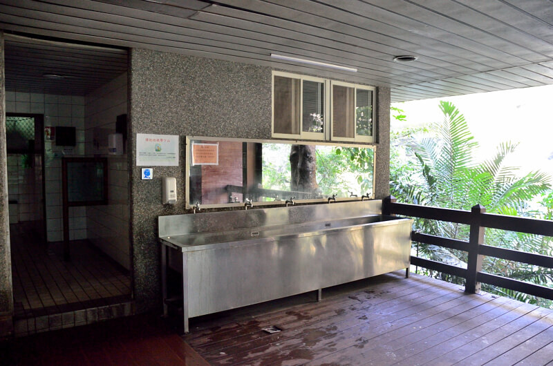 靳珩公園 廁所 靳珩公園 廁所