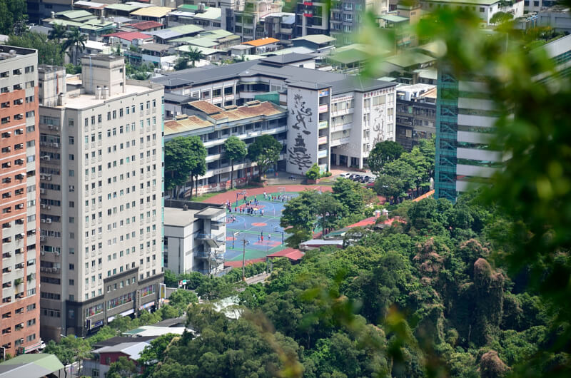 獅頭山登山步道 五峰國中