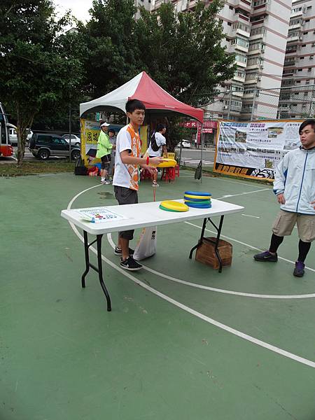 飛盤小高手 