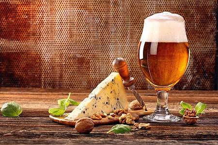 Beer-and-Cheese.jpg