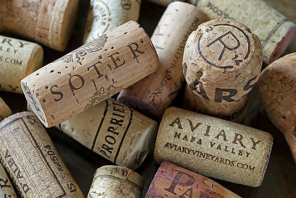 wine-corks-angelo-rita.jpg
