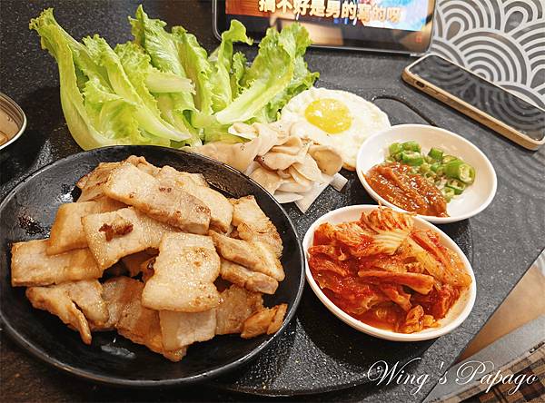 新北非傳統韓式料理，豆浦두포，豆腐鍋專賣店，小菜自助吧無限享