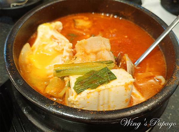 新北非傳統韓式料理，豆浦두포，豆腐鍋專賣店，小菜自助吧無限享