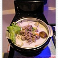 彩晴、趙的『日式牛奶鍋』