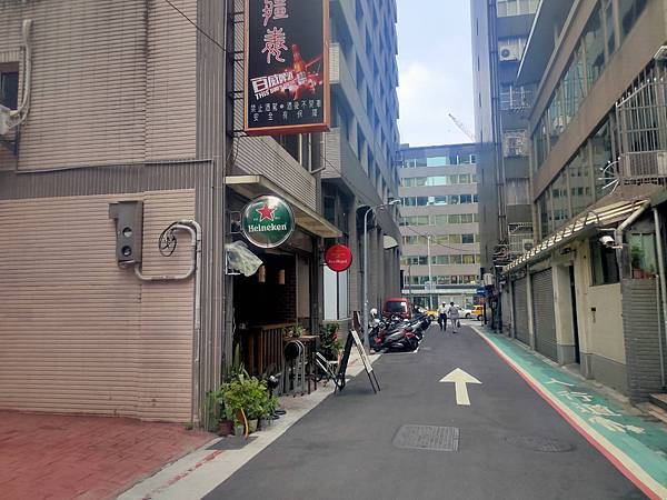 01/16法拍屋(拍定)▌台北市中山區南京東路二段214巷8