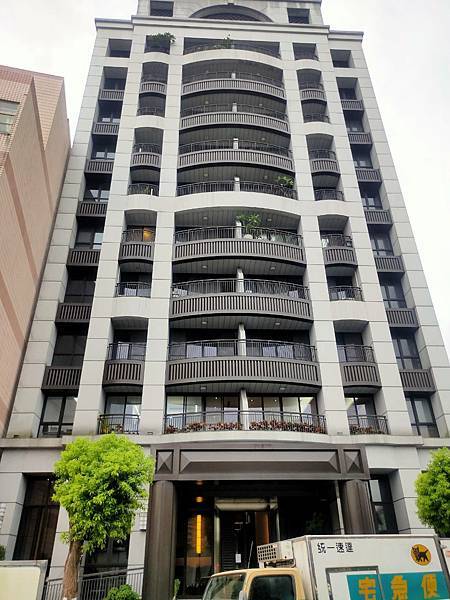 12/19法拍屋(拍定)▌南港區松河街398號4樓|河岸慕上