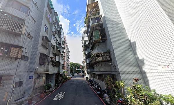 07/04法拍屋(撤回)▌八里區中華路二段308巷6弄11號