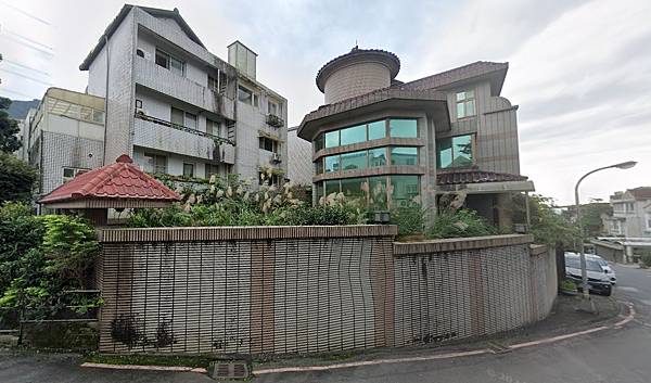 11/21法拍屋(拍定)▌汐止區秀山路66號3層樓|馥記山莊