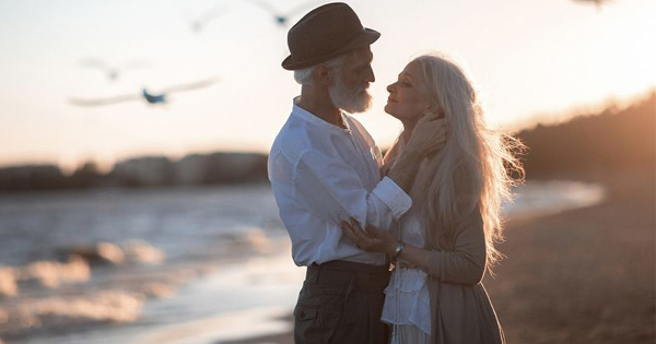old-couple.jpg old-couple.jpg