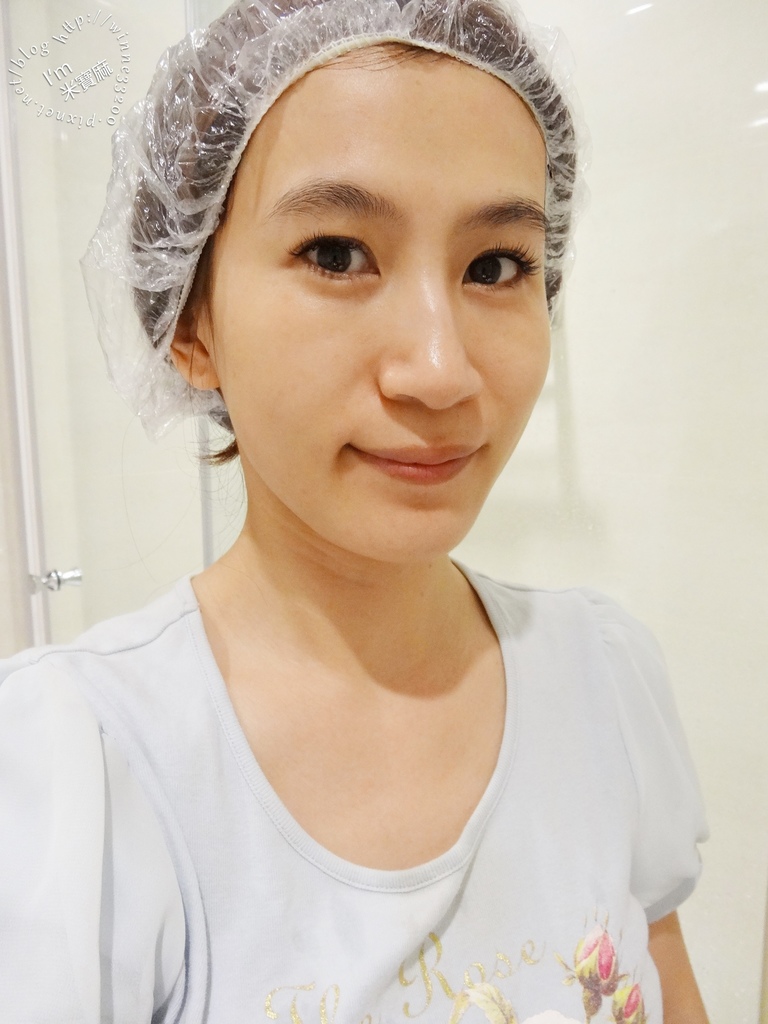 la charme龍膽魚胚胎極緻煥白乳01 la charme龍膽魚胚胎極緻煥白乳01
