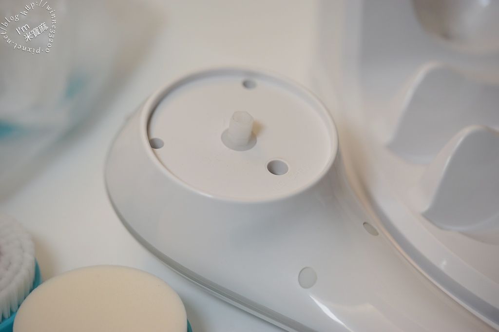 /tmp/phpbgiPm3 /tmp/phpbgiPm3