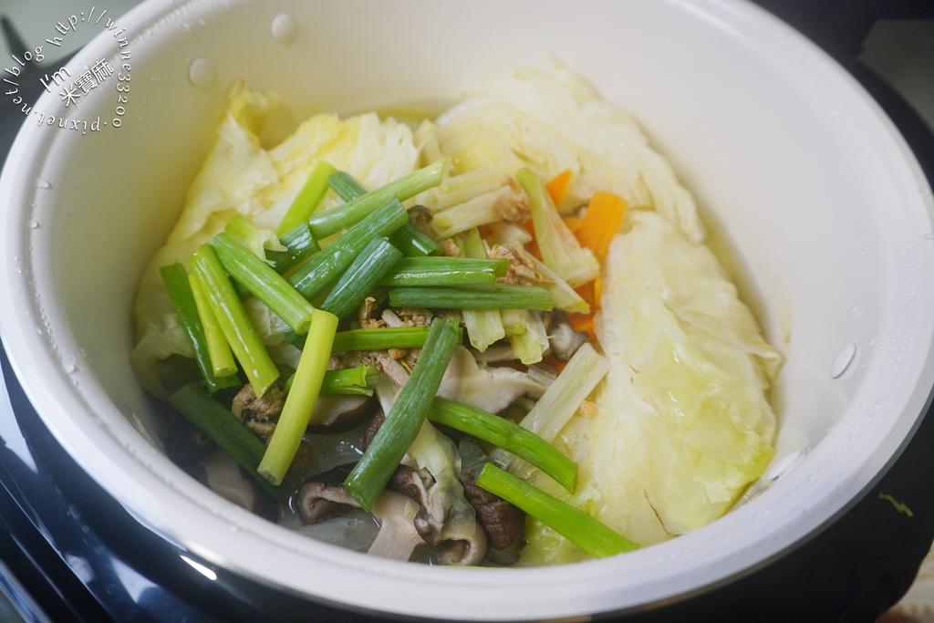 SANSUI山水智能萬用鍋SRC-H58┃一機完勝十大廚電。雙重溫控、均勻加熱。SGS檢驗合格。還可以當舒肥機 SANSUI山水智能萬用鍋SRC-H58