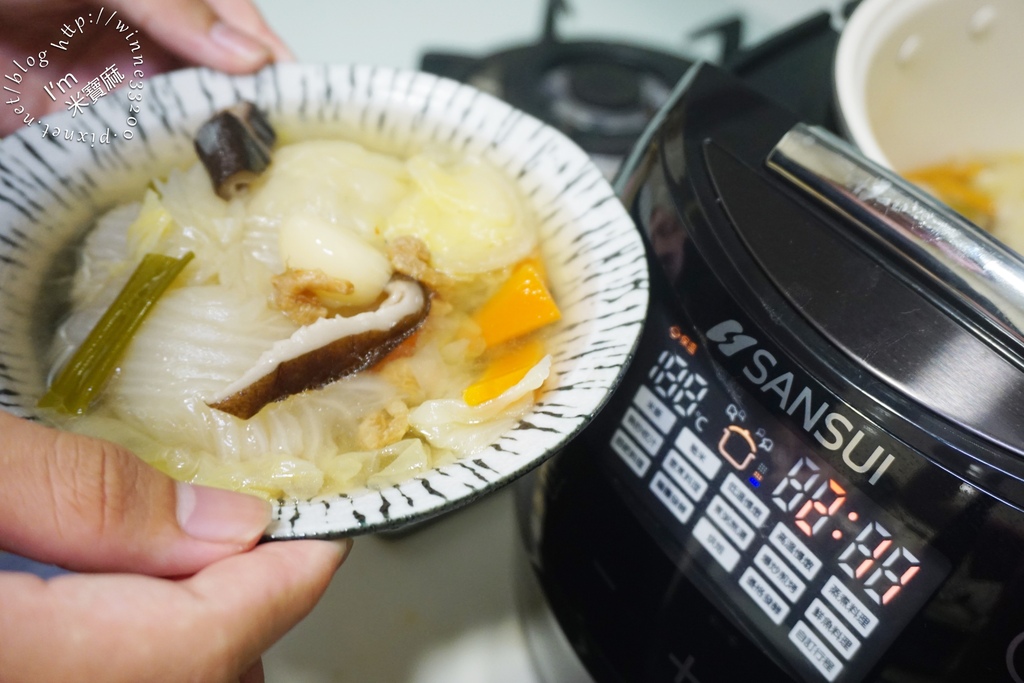 SANSUI山水智能萬用鍋SRC-H58┃一機完勝十大廚電。雙重溫控、均勻加熱。SGS檢驗合格。還可以當舒肥機 SANSUI山水智能萬用鍋SRC-H58