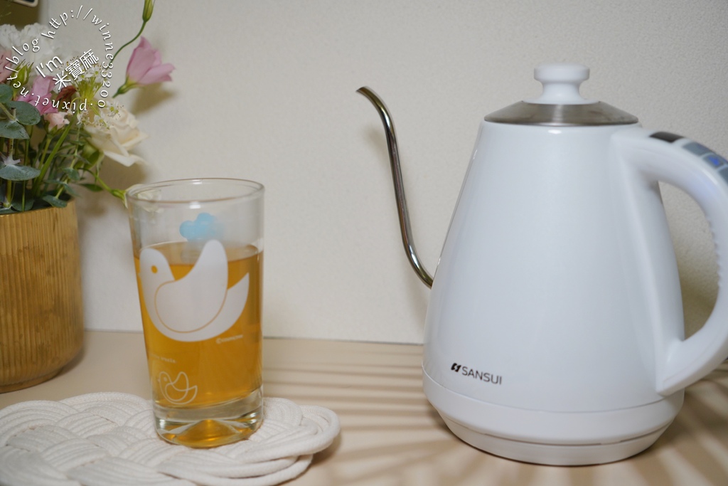 SANSUI山水 電子溫控手沖細口壺SWB-29N┃英國Strix溫控器。穩控注水。即時溫度顯示,滿足各種沖泡需求 SWB-29N 電子溫控手沖細口壺