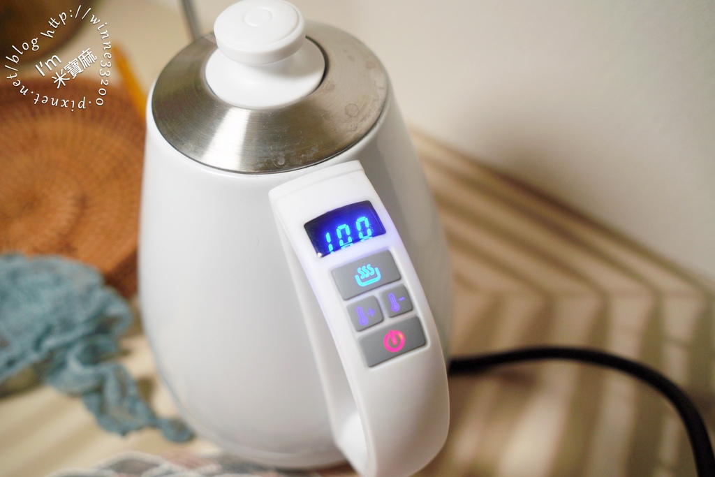 SANSUI山水 電子溫控手沖細口壺SWB-29N┃英國Strix溫控器。穩控注水。即時溫度顯示,滿足各種沖泡需求 SWB-29N 電子溫控手沖細口壺