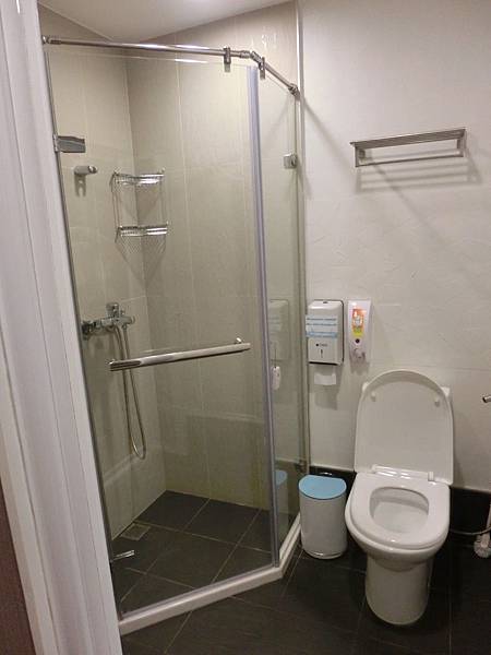 桃園水天使診所水療,水療,大腸水療,便秘,腹脹氣,桃園水天使診所