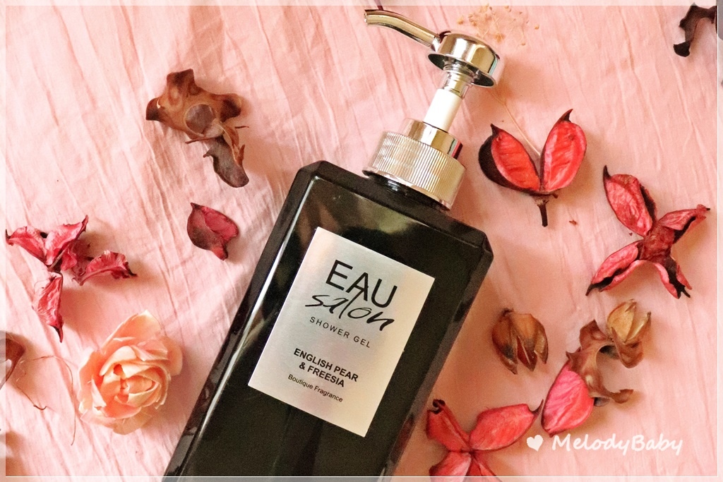EAU salon (12).JPG