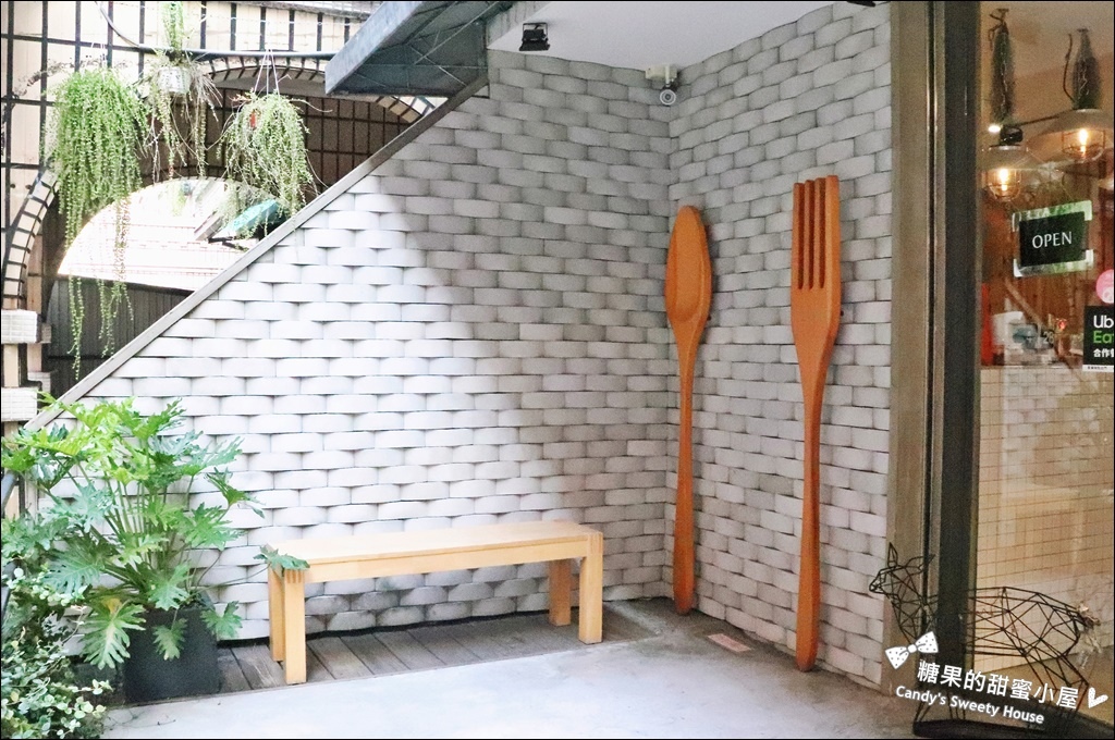 KATZ卡司复合式餐厅 (3).jpg