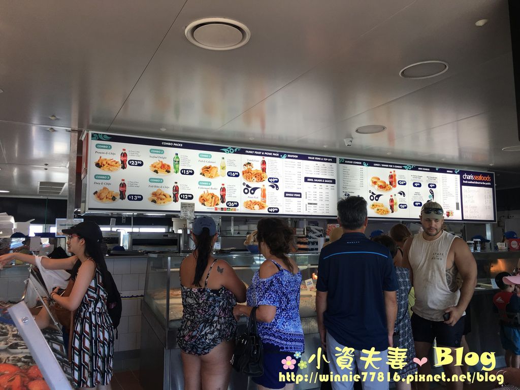 澳洲環東澳 自助行一個月 澳洲 黃金海岸野生大嘴鳥餵食秀 小資夫妻 走跳人森日誌 痞客邦