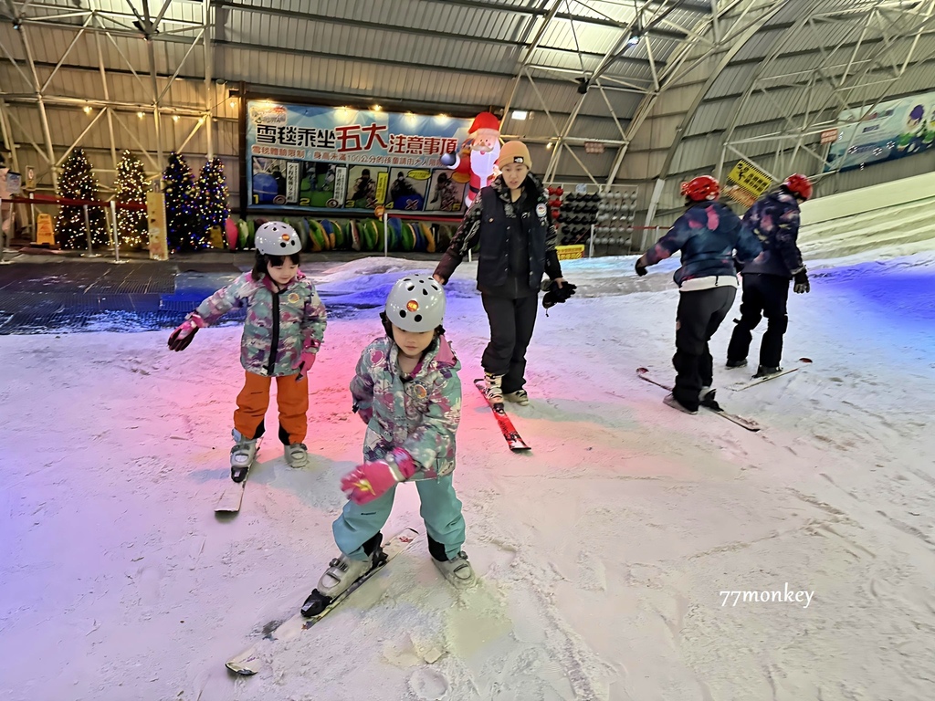 15-1新竹景點。親子景點。小叮噹。科學主題樂園。新竹小叮噹好玩嗎。門票。滑雪場價格.JPG 15-1新竹景點。親子景點。小叮噹。科學主題樂園。新竹小叮噹好玩嗎。門票。滑雪場價格.JPG