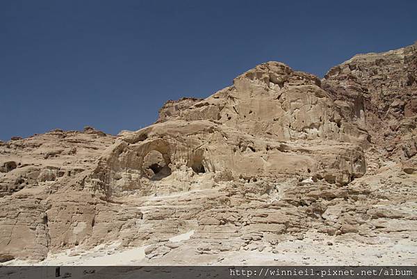 Arches_in_Timna_Park_in_summer_2011_(9).JPG