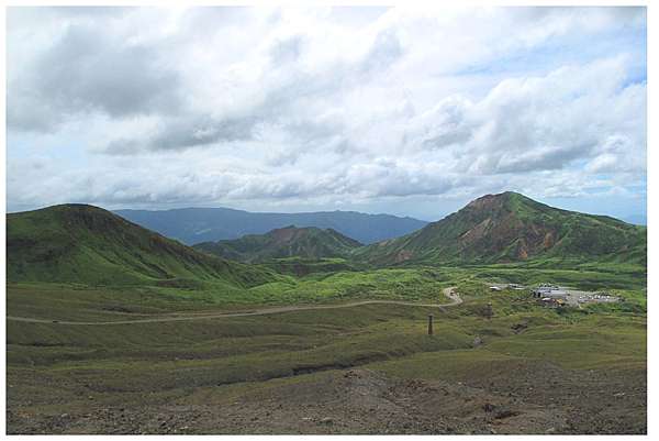 一個人旅行 日本九州 Day 5 1 大分 熊本 大分 阿蘇火山一日遊 阿蘇山交通方式 小熊的部落格 痞客邦 一個人旅行 日本九州 Day 5 1 大分 熊本 大分 阿蘇火山一日遊 阿蘇山交通方式 小熊的部落格 痞客邦