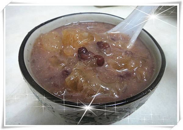 紅豆百木耳.jpg 紅豆百木耳.jpg