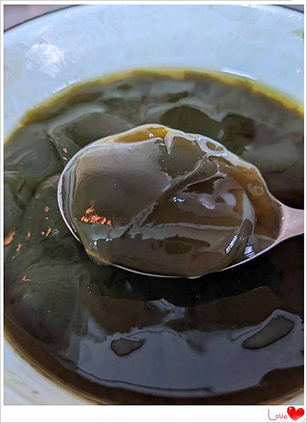 吸的仙草凍2.jpg 吸的仙草凍2.jpg