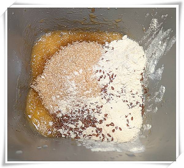 純素香蕉巧克力糕2.jpg 純素香蕉巧克力糕2.jpg