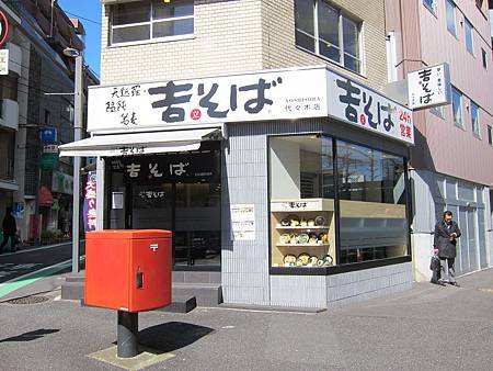 IMG_0526_copy.jpg IMG_0526_copy.jpg