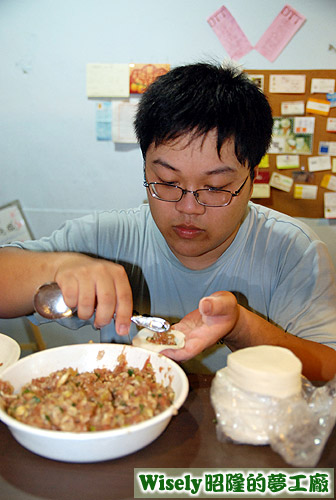 小郭包水餃