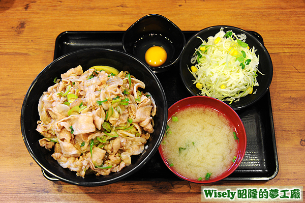 すた丼(肉增し)