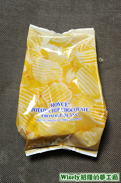 ROYCE' POTATOCHIP CHOCOLATE(Fromage Blanc) 巧克力