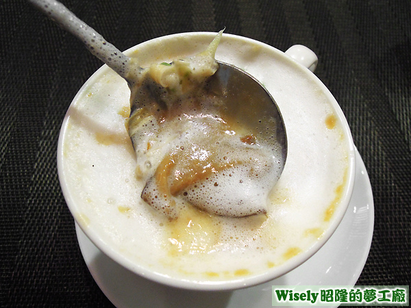 牛肝菌松露卡布農湯