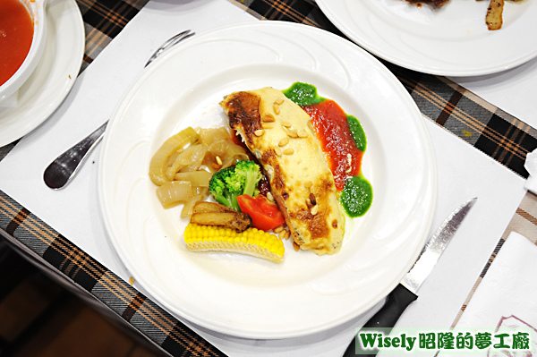 法式松子鮭魚 法式松子鮭魚