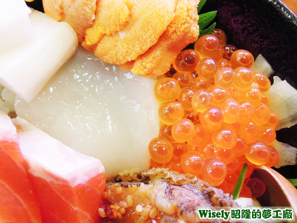 干貝、鮭魚卵 干貝、鮭魚卵