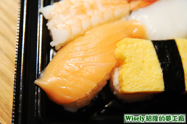 鮭魚握壽司 鮭魚握壽司