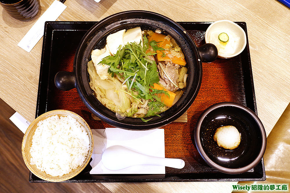 野菜豬肉鍋定食 野菜豬肉鍋定食